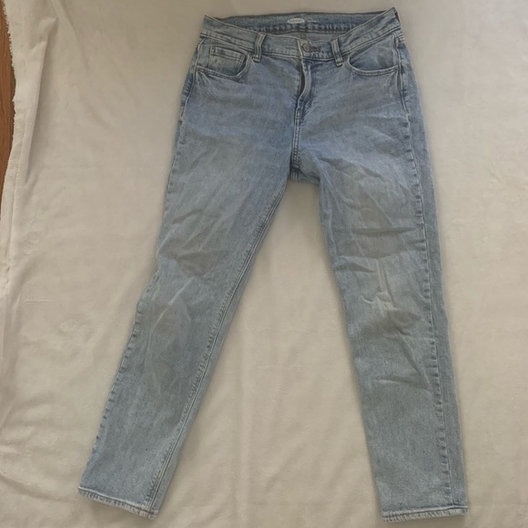 Old Navy Boyfriend Jeans - Picture 2 of 5